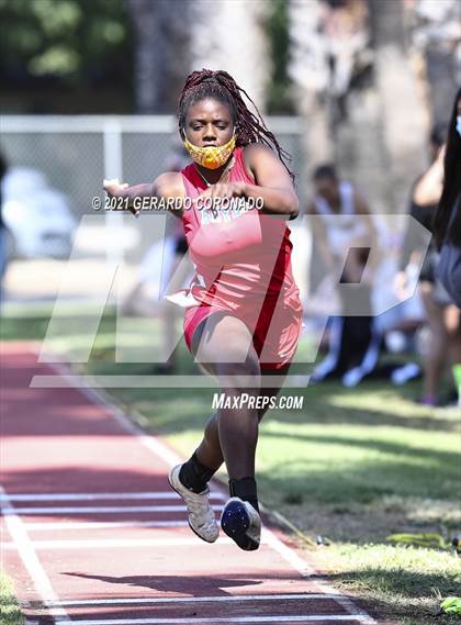 Thumbnail 1 in WAC Championships photogallery.
