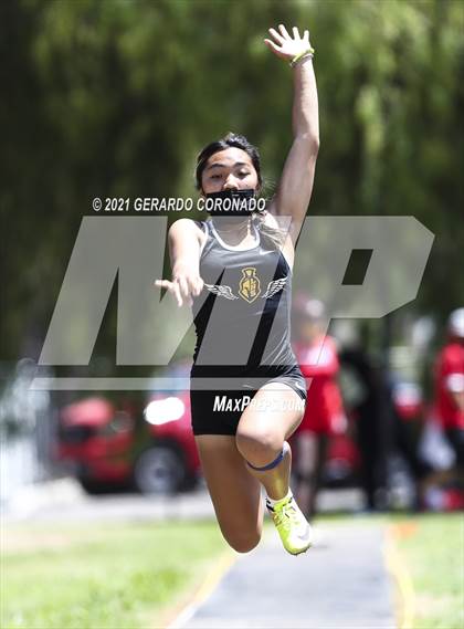 Thumbnail 3 in WAC Championships photogallery.