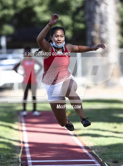 Thumbnail 1 in WAC Championships photogallery.
