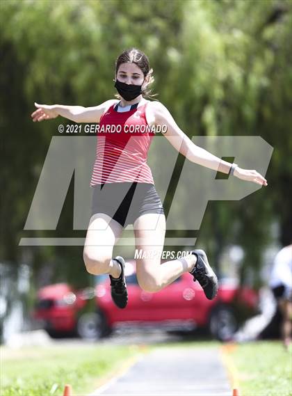 Thumbnail 2 in WAC Championships photogallery.