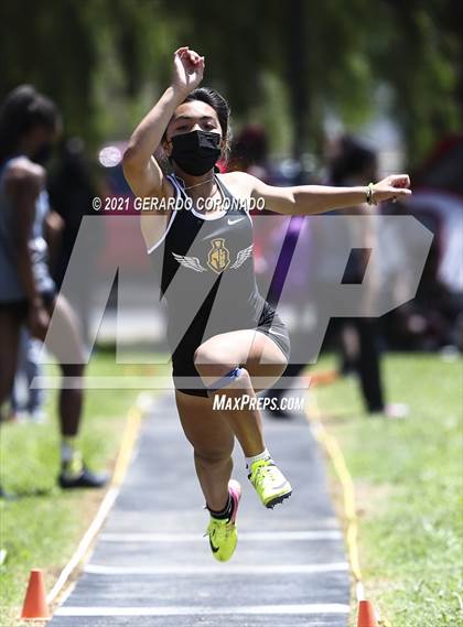 Thumbnail 2 in WAC Championships photogallery.