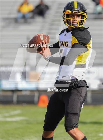 Thumbnail 2 in King vs. Mona Shores photogallery.
