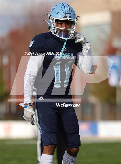 Thumbnail 3 in King vs. Mona Shores photogallery.
