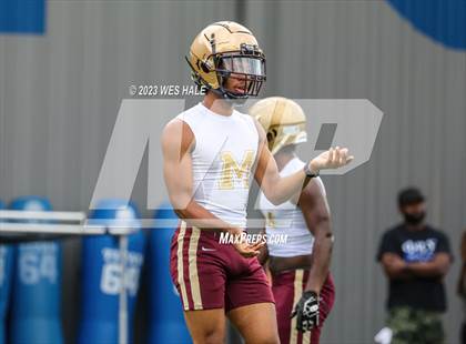 Thumbnail 2 in Melrose vs Desoto Central (U of Memphis 7v7) photogallery.