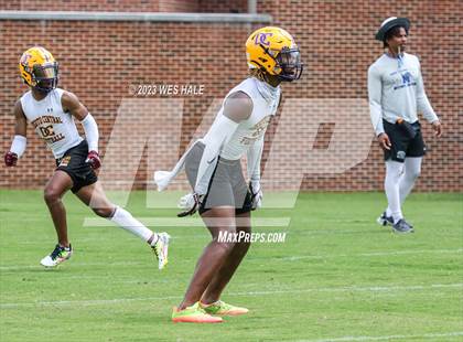 Thumbnail 2 in Melrose vs Desoto Central (U of Memphis 7v7) photogallery.