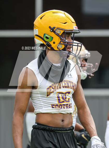 Thumbnail 3 in Melrose vs Desoto Central (U of Memphis 7v7) photogallery.