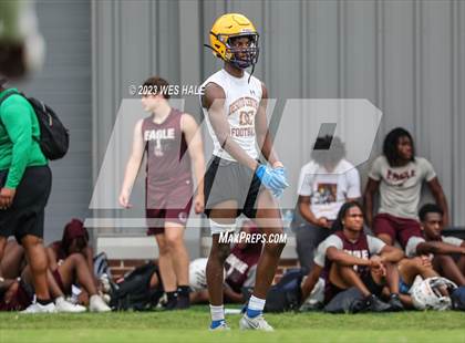 Thumbnail 3 in Melrose vs Desoto Central (U of Memphis 7v7) photogallery.