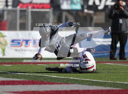 Thumbnail 3 in East vs. Corner Canyon (UHSAA 6A Semifinal) photogallery.
