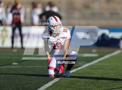 Thumbnail 2 in East vs. Corner Canyon (UHSAA 6A Semifinal) photogallery.