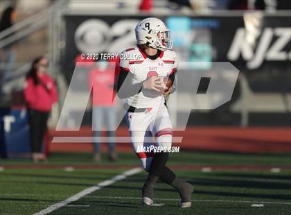 Thumbnail 1 in East vs. Corner Canyon (UHSAA 6A Semifinal) photogallery.