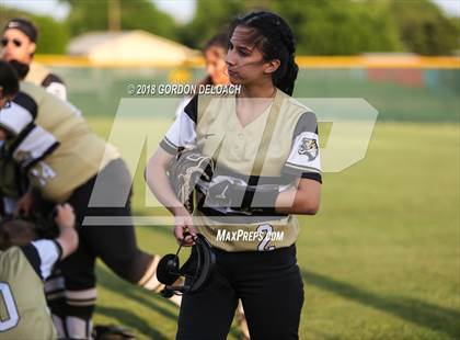 Thumbnail 2 in Irving @ Cedar Hill photogallery.