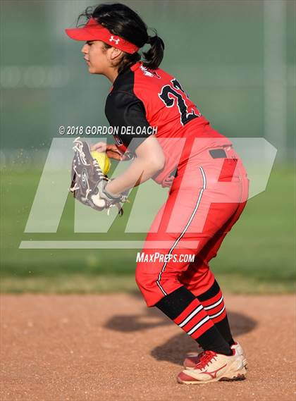 Thumbnail 3 in Irving @ Cedar Hill photogallery.