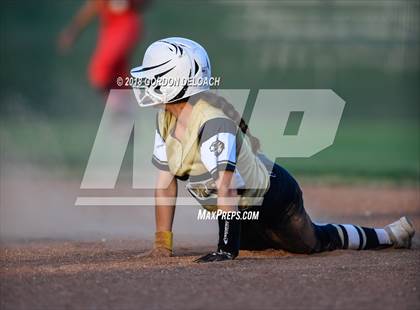 Thumbnail 2 in Irving @ Cedar Hill photogallery.