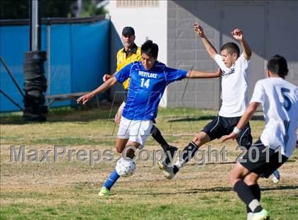 Thumbnail 3 in Pacifica vs Westlake  (Buena New Year's Tournament) photogallery.