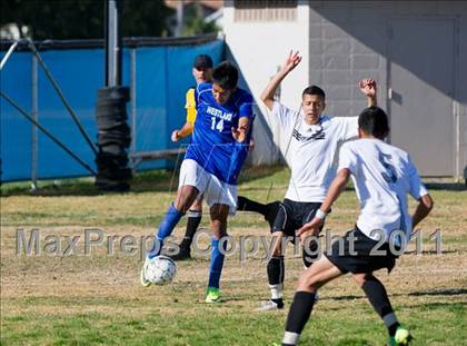 Thumbnail 1 in Pacifica vs Westlake  (Buena New Year's Tournament) photogallery.