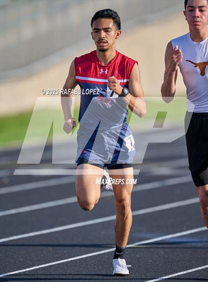 Thumbnail 1 in UIL 6A Track & Field Area 21&22 (3200M) photogallery.