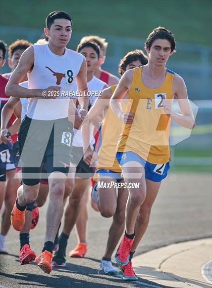 Thumbnail 2 in UIL 6A Track & Field Area 21&22 (3200M) photogallery.