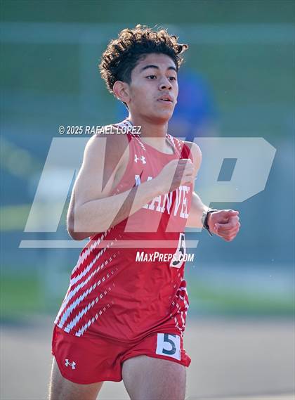 Thumbnail 3 in UIL 6A Track & Field Area 21&22 (3200M) photogallery.