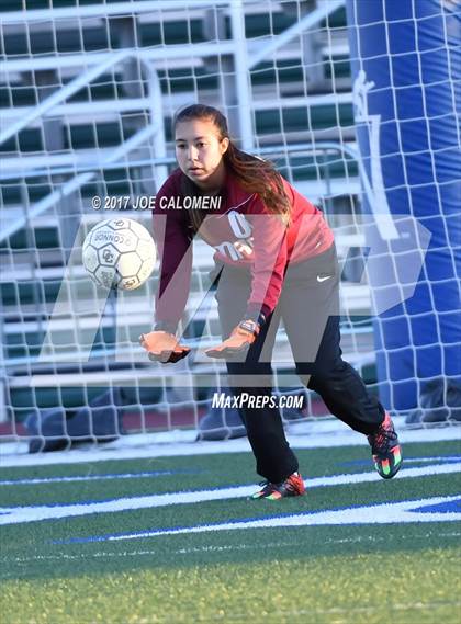 Thumbnail 2 in MacArthur [Douglas] vs O'Connor photogallery.