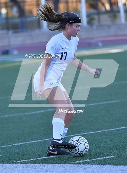 Thumbnail 2 in MacArthur [Douglas] vs O'Connor photogallery.