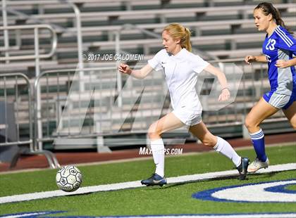 Thumbnail 1 in MacArthur [Douglas] vs O'Connor photogallery.