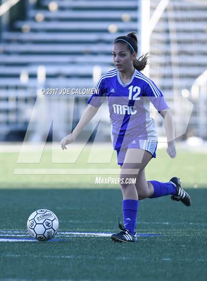 Thumbnail 3 in MacArthur [Douglas] vs O'Connor photogallery.