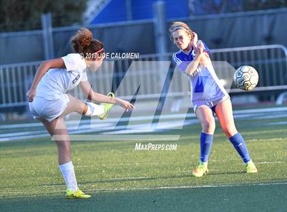 Thumbnail 1 in MacArthur [Douglas] vs O'Connor photogallery.