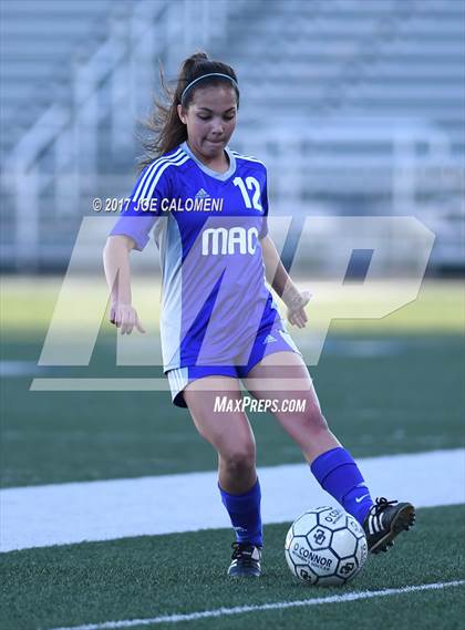 Thumbnail 1 in MacArthur [Douglas] vs O'Connor photogallery.