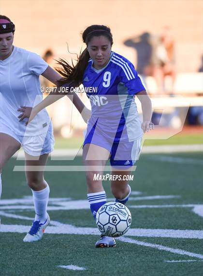 Thumbnail 3 in MacArthur [Douglas] vs O'Connor photogallery.