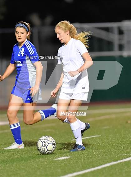 Thumbnail 1 in MacArthur [Douglas] vs O'Connor photogallery.