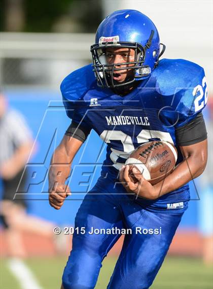 Thumbnail 2 in Archbishop Rummel @ Mandeville photogallery.