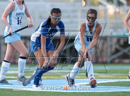Thumbnail 3 in Robinson @ Yorktown photogallery.