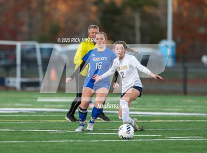 Thumbnail 3 in Oyster River vs. Bow (NHIAA D2 Semifinal) photogallery.