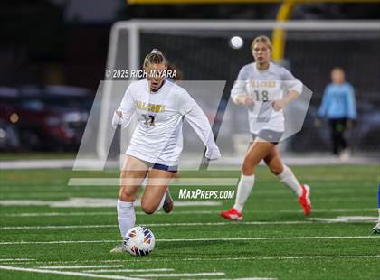 Thumbnail 1 in Oyster River vs. Bow (NHIAA D2 Semifinal) photogallery.