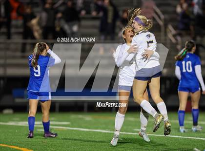 Thumbnail 1 in Oyster River vs. Bow (NHIAA D2 Semifinal) photogallery.