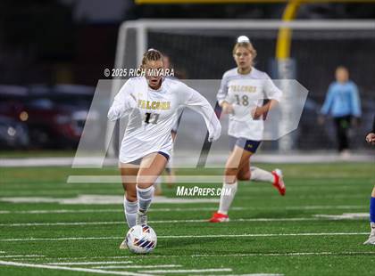 Thumbnail 2 in Oyster River vs. Bow (NHIAA D2 Semifinal) photogallery.