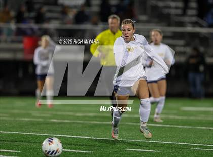 Thumbnail 2 in Oyster River vs. Bow (NHIAA D2 Semifinal) photogallery.