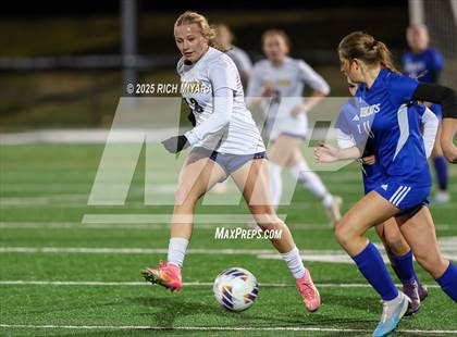 Thumbnail 2 in Oyster River vs. Bow (NHIAA D2 Semifinal) photogallery.