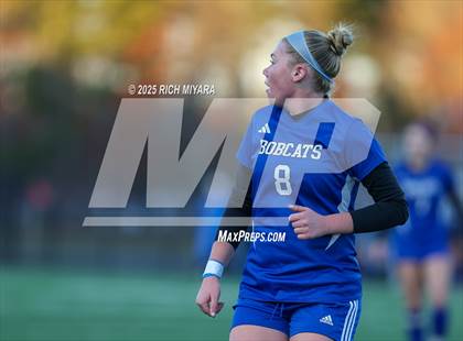 Thumbnail 1 in Oyster River vs. Bow (NHIAA D2 Semifinal) photogallery.