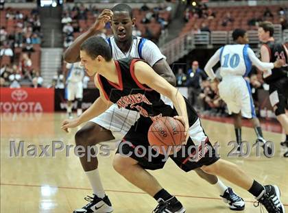 Thumbnail 2 in Compton vs. Murrieta Valley (CIF SS D2AA Final) photogallery.