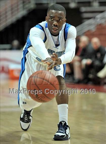 Thumbnail 2 in Compton vs. Murrieta Valley (CIF SS D2AA Final) photogallery.