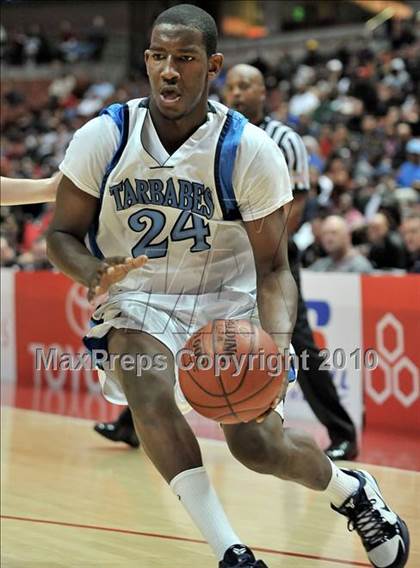 Thumbnail 1 in Compton vs. Murrieta Valley (CIF SS D2AA Final) photogallery.