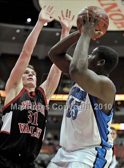 Thumbnail 2 in Compton vs. Murrieta Valley (CIF SS D2AA Final) photogallery.