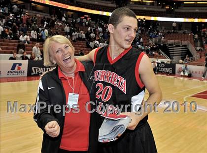 Thumbnail 3 in Compton vs. Murrieta Valley (CIF SS D2AA Final) photogallery.