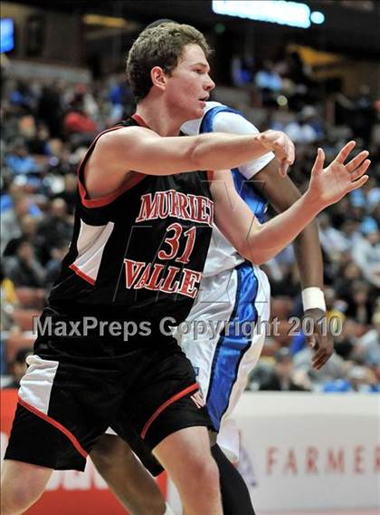 Thumbnail 3 in Compton vs. Murrieta Valley (CIF SS D2AA Final) photogallery.