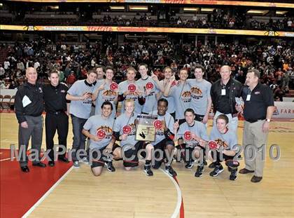 Thumbnail 2 in Compton vs. Murrieta Valley (CIF SS D2AA Final) photogallery.
