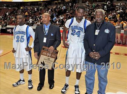 Thumbnail 3 in Compton vs. Murrieta Valley (CIF SS D2AA Final) photogallery.