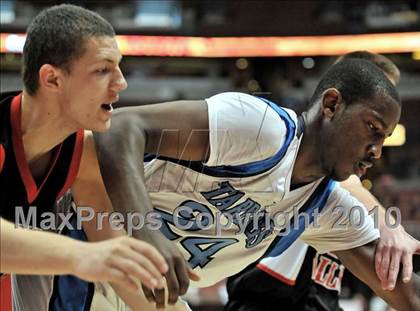 Thumbnail 3 in Compton vs. Murrieta Valley (CIF SS D2AA Final) photogallery.