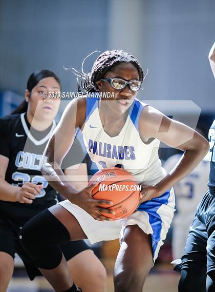 Thumbnail 2 in Palisades vs Carson (CIF LACS D1 Finals) photogallery.