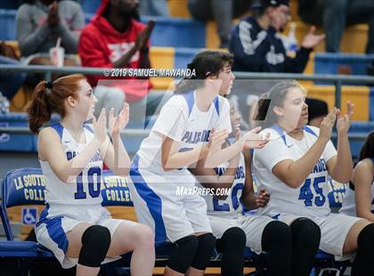 Thumbnail 1 in Palisades vs Carson (CIF LACS D1 Finals) photogallery.